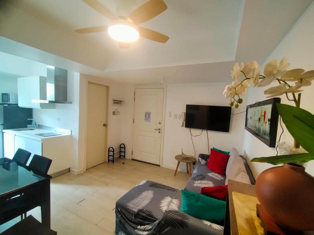 Beach Front Living In The Heart Of The City, Azure Residences Manila Dış mekan fotoğraf