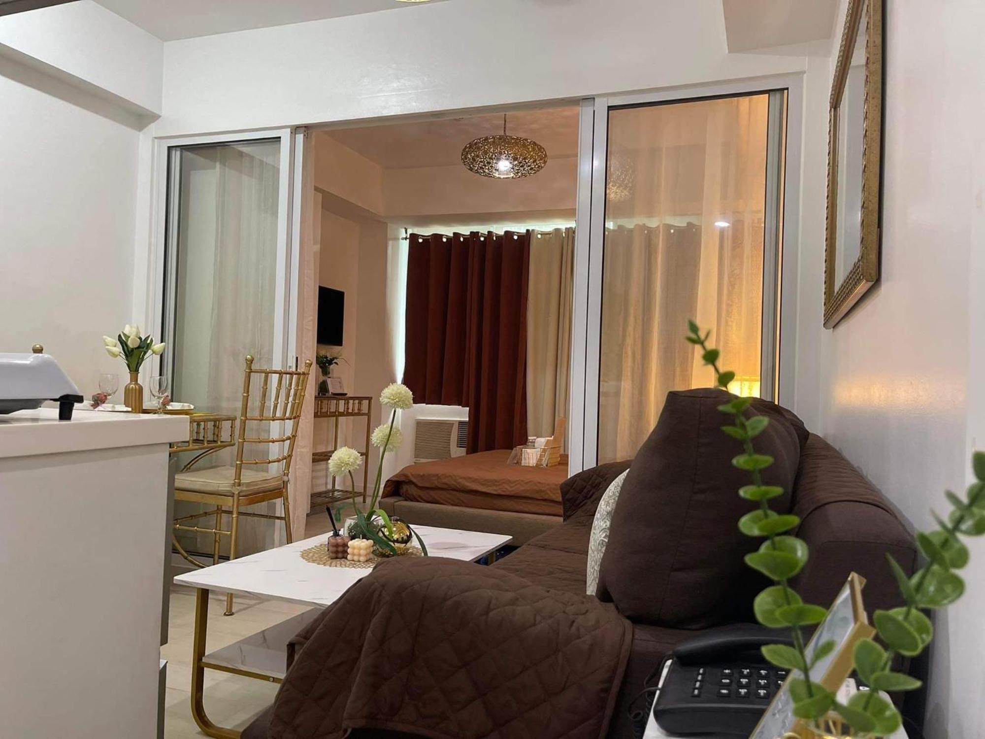Beach Front Living In The Heart Of The City, Azure Residences Manila Dış mekan fotoğraf
