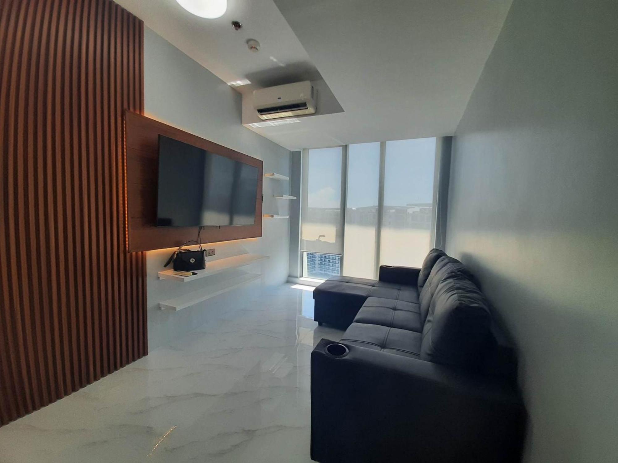 Beach Front Living In The Heart Of The City, Azure Residences Manila Dış mekan fotoğraf