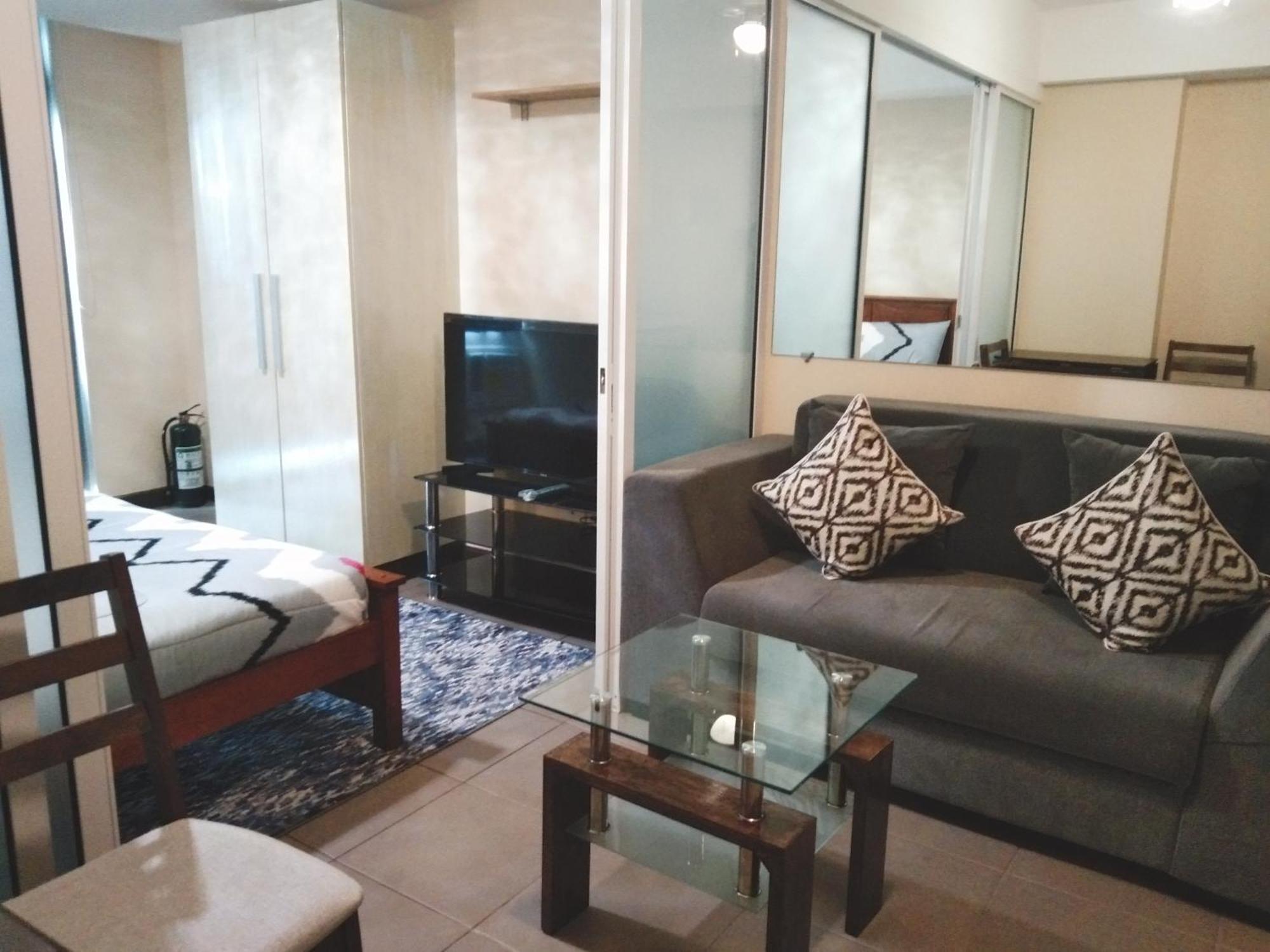 Beach Front Living In The Heart Of The City, Azure Residences Manila Dış mekan fotoğraf