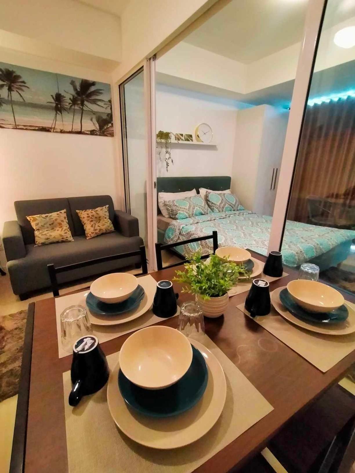 Beach Front Living In The Heart Of The City, Azure Residences Manila Dış mekan fotoğraf